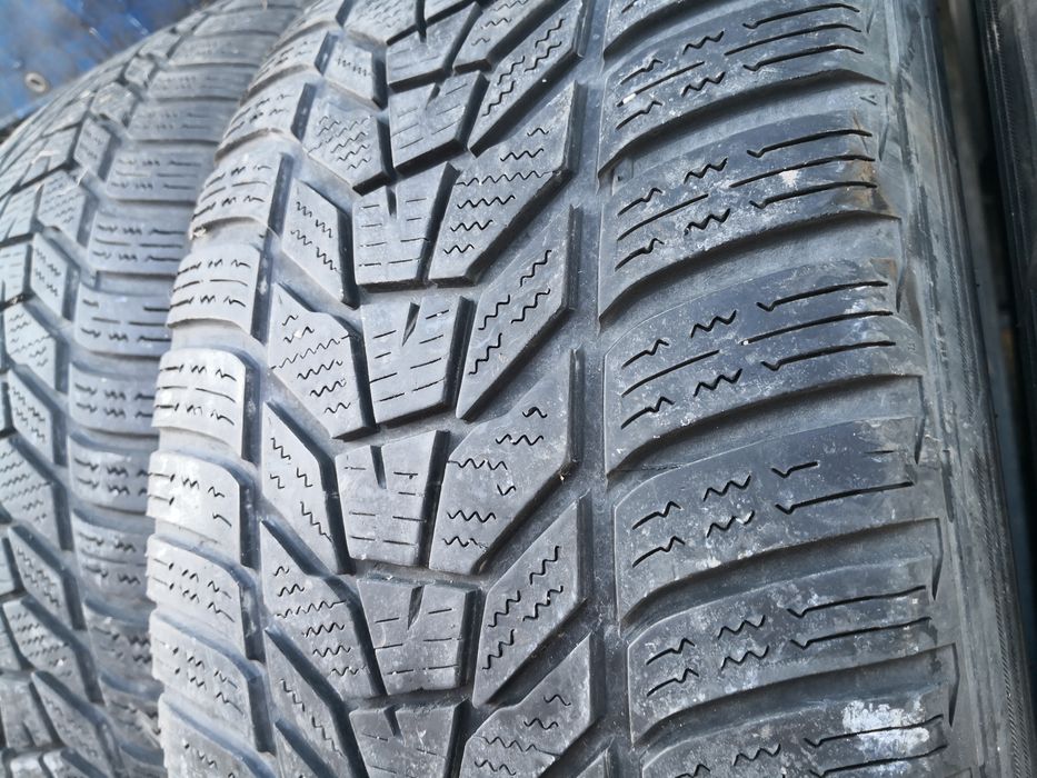235 45 19 цола гуми hankook dot 20 4 броя