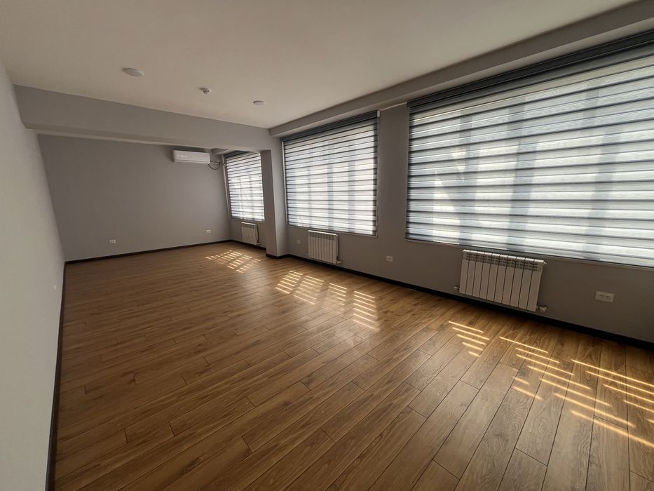 Аренда помещения под ОФИС с новым ремонтом первая линия