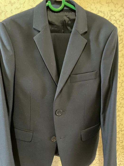 Продам Костюм детский