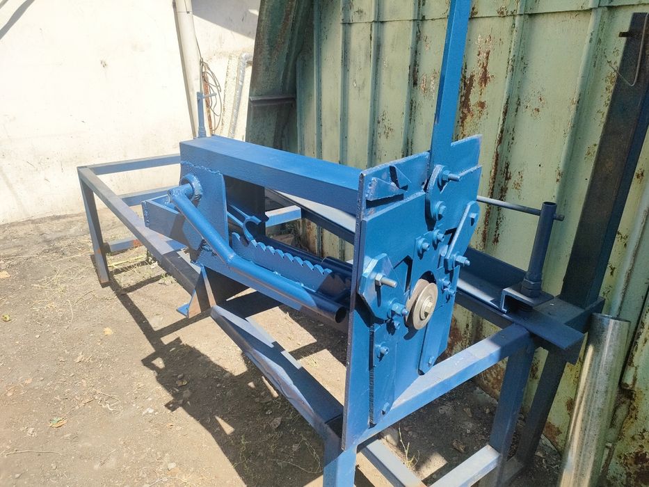 Листогиб гофроколено