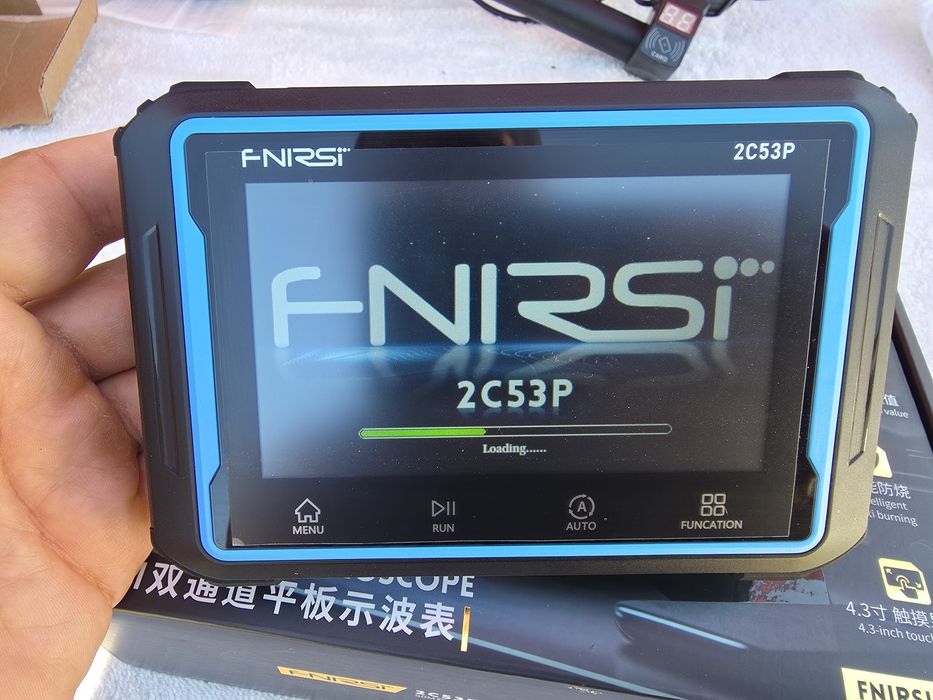 Osciloscop portabil cu generator si multimetru FNIRSI 2 C 53P