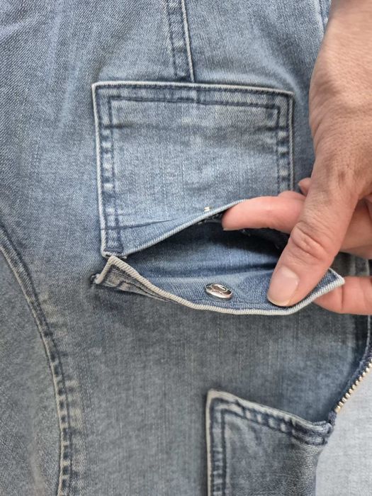 Оригинална дънкова рокля GUESS (размер XS)