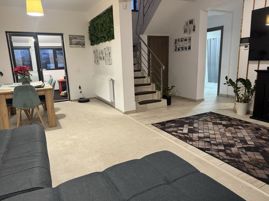 Casa/vila P+1+pod , 3 dormitoare, Centru Sabareni ,12 km Bucuresti