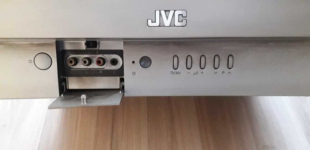 Телевизор JVC 21