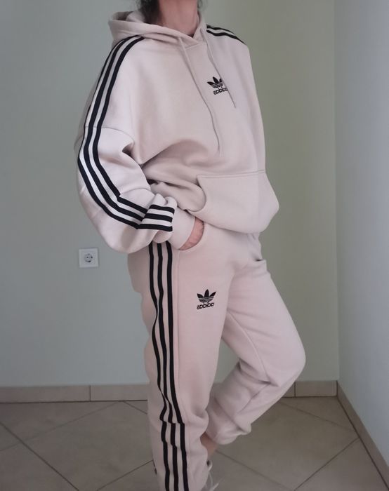 Комплект ADIDAS, размер L.