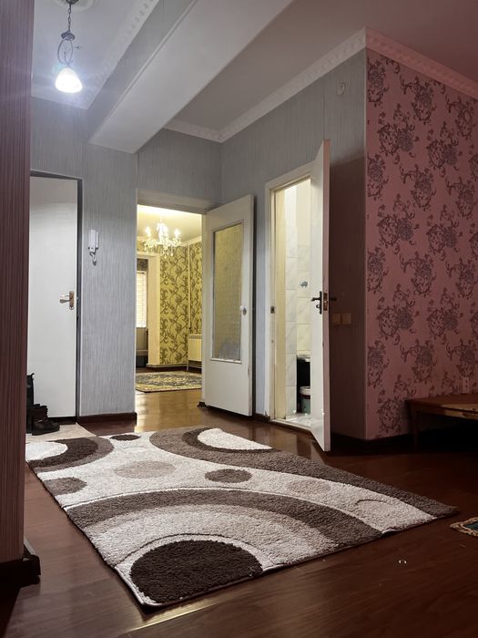 Сдаётся квартира в центре города!