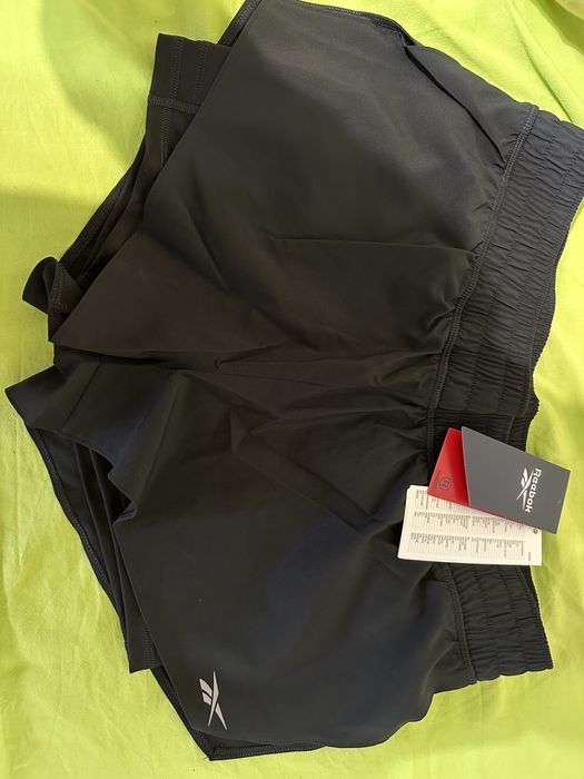 Къси панталони Reebok