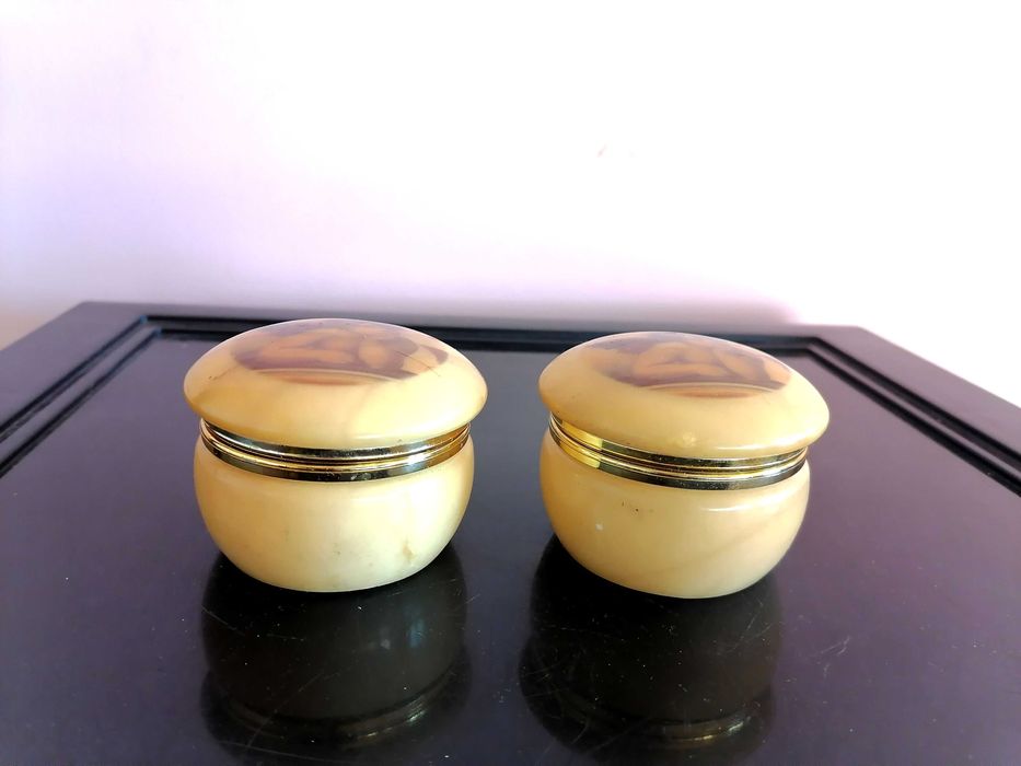 Прекрасни Италиански Кутийки От Алабастър