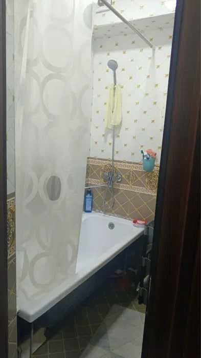 Продаётся  !!! Просторный  уютный 2хкомнатный квартира в Каракамиш2/4