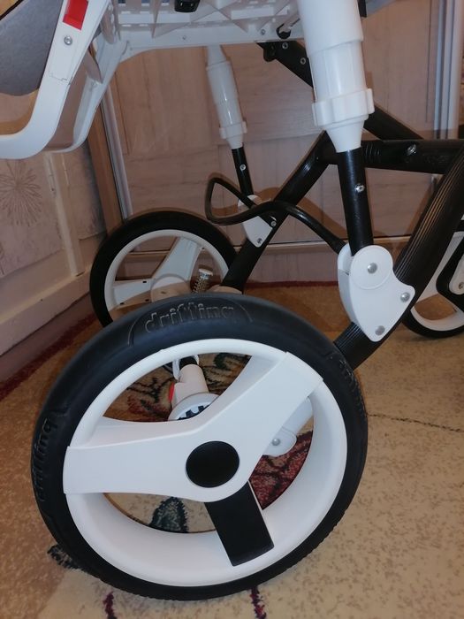 Коляска Adamex 3 в 1