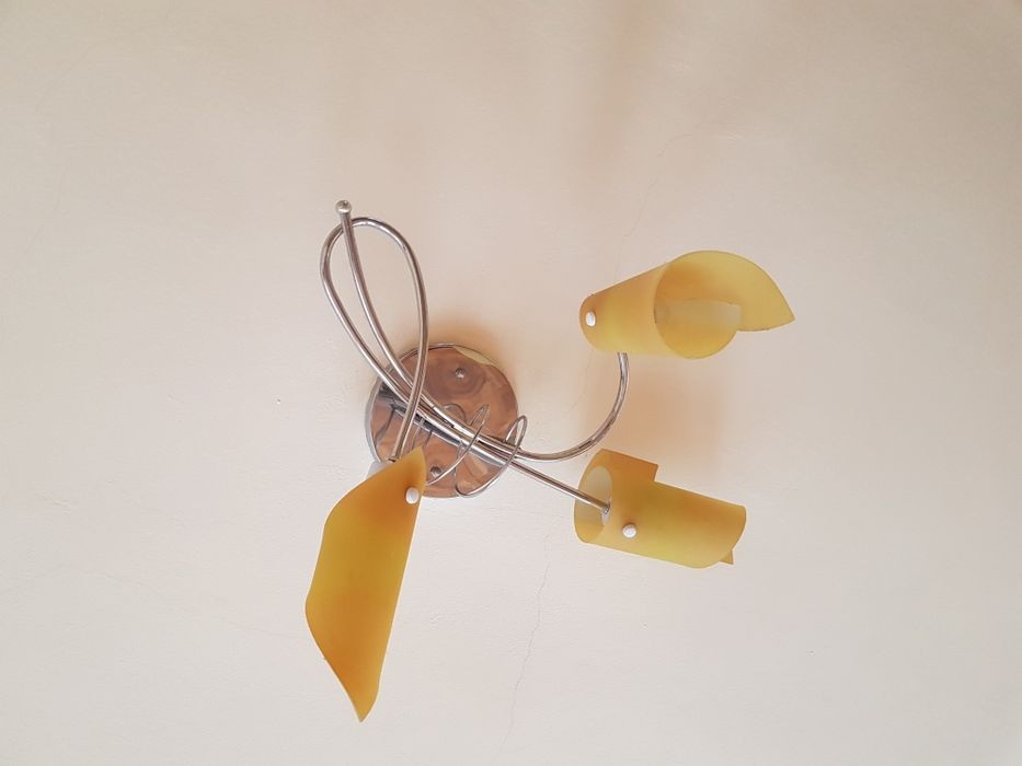 Vand 4 bucăți aplice perete de interior
