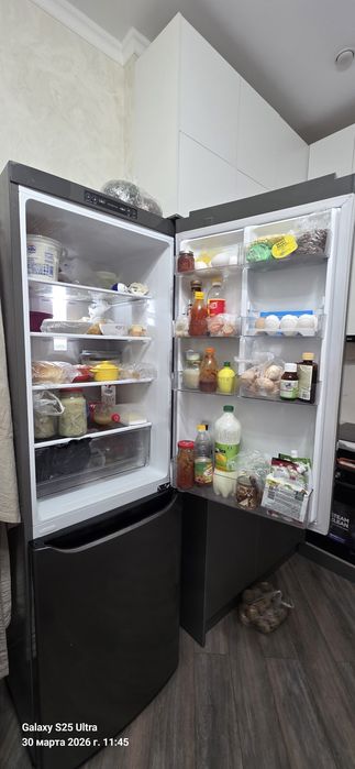 Срочно продам холодильник LG