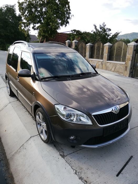 SKODA Roomster 2013 — imagine 2