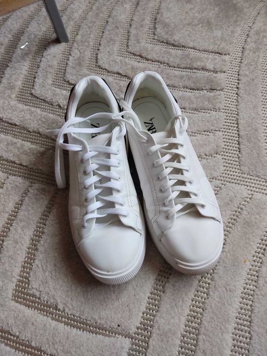 Pantofi Sport Zara Marime 42