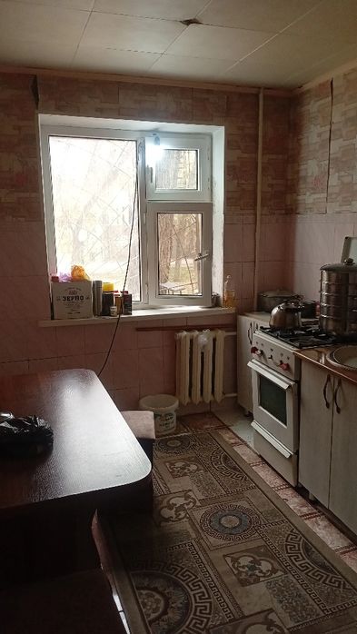 Продам 4х ком. кв. во 2мкр дом 7