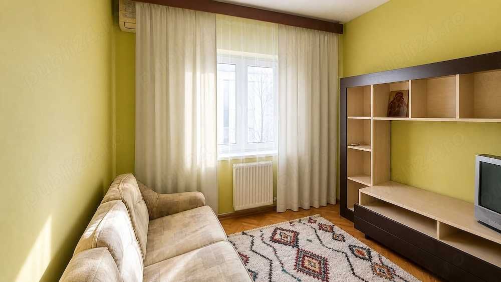 De închiriat apartament spațios cu centrală proprie | Complex Studențesc