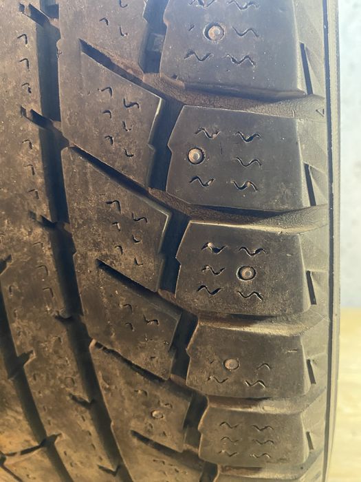 Шины 205/55/16 зима шипы