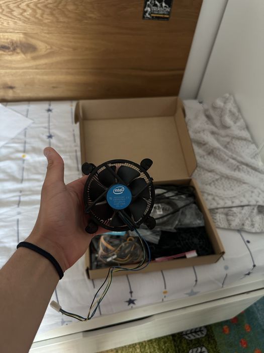 Procesor i5 4460 cu cooler