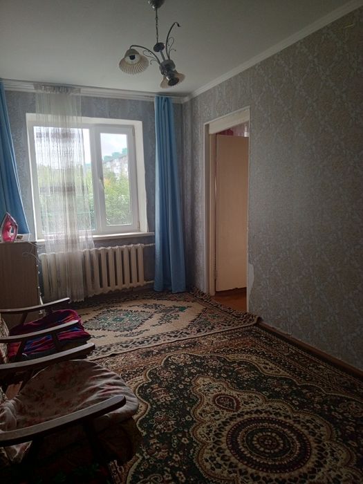 Продам 4 ком кв  на 19 микрорайоне
