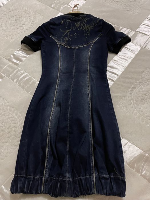 Женское платье