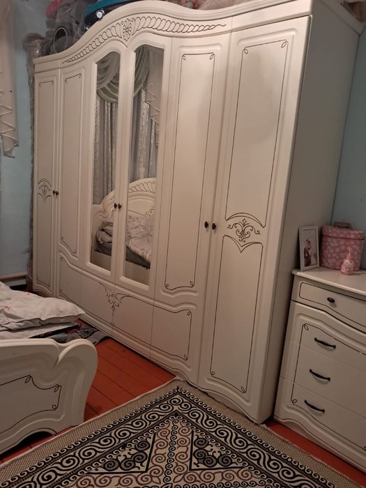 Мебель сатылады!!