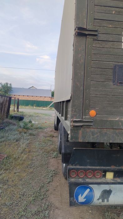 Продам прицеп  длина 9м