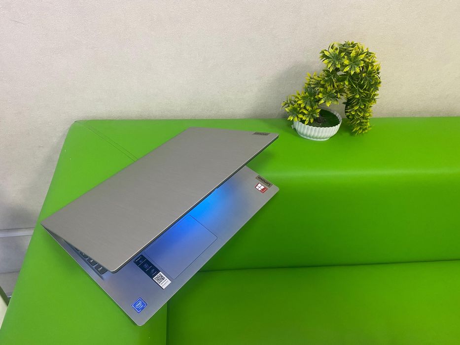 Быстрый Ноутбук Lenovo