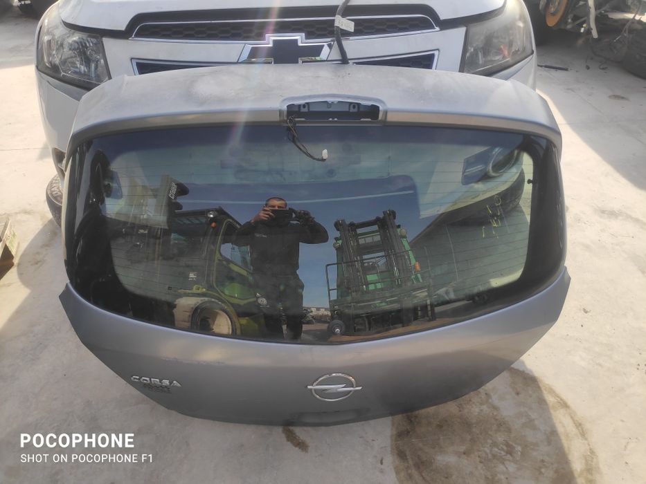 Врата багажник Opel Corsa D 4 door/ Опел Корса Д 4вр. 2008г