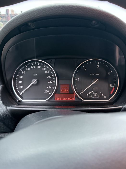 BMW Seria 1 2009 — imagine 4