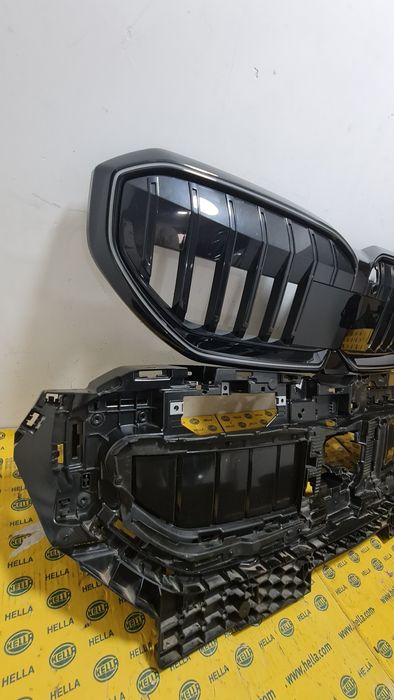 Grila activa hota clapete lumina glow absorbant bara M BMW 5 G60 G61