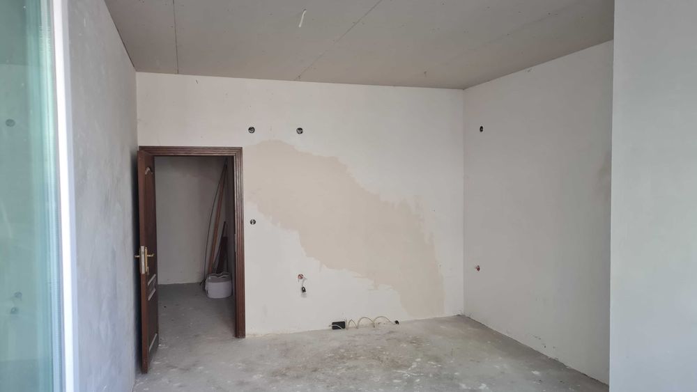 Продава се Тристаен апартамент в Асеновград - 122 кв.м за 820 €/кв.м - Снимка #6