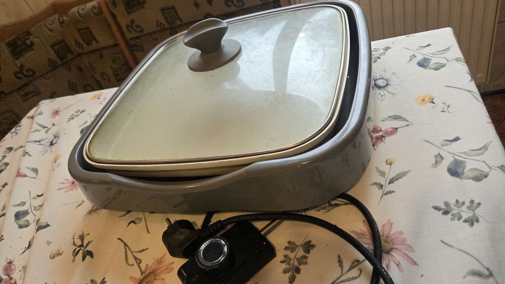 Friteuza - gratar electric Delimano