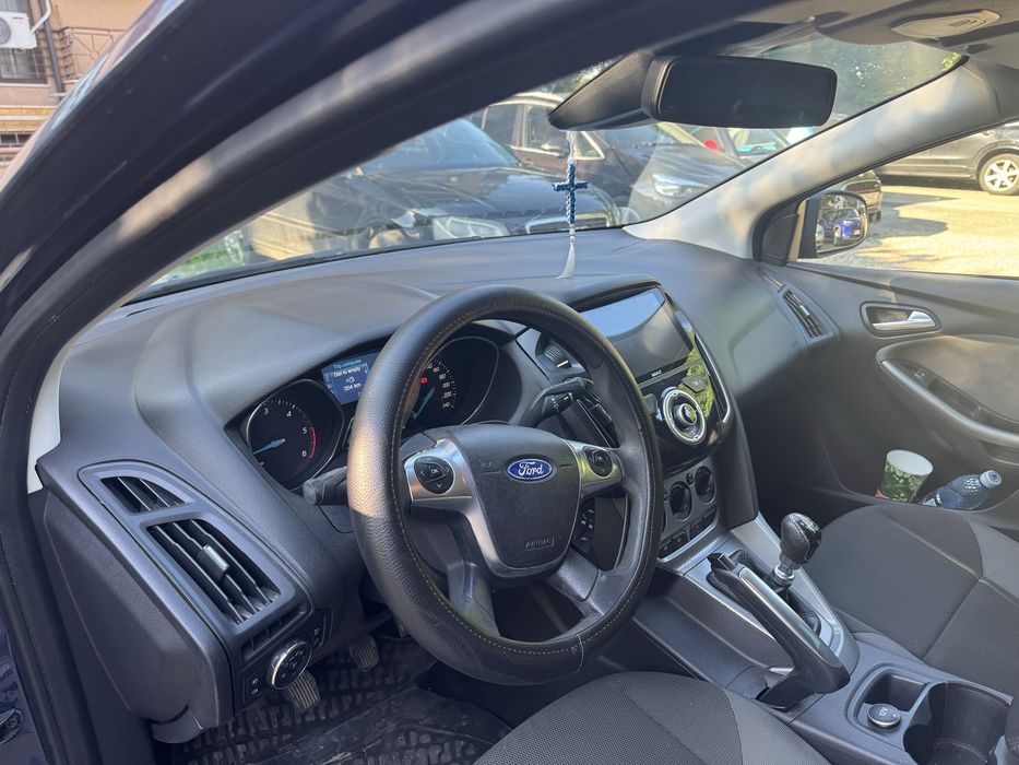 FORD Focus 2011 — imagine 2