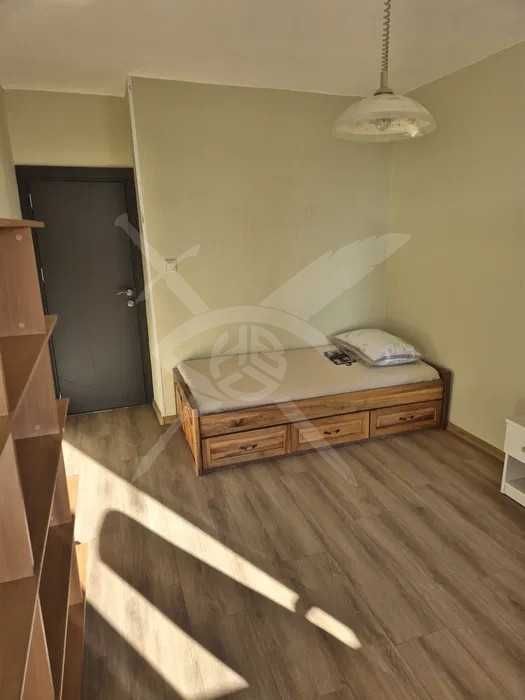 Дава се под наем Четиристаен апартамент в Пловдив, Христо Смирненски - 100 кв.м за 609.96 € - Снимка #3