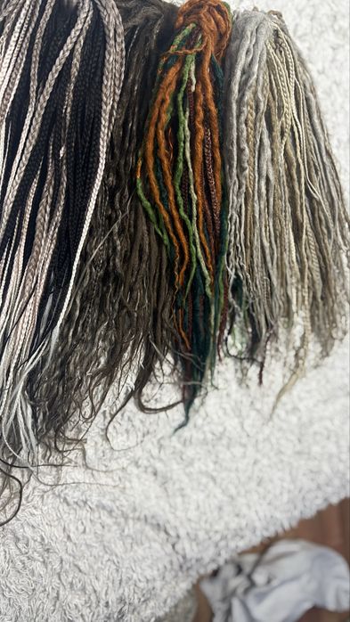 Прода ДЕ косы и дреды