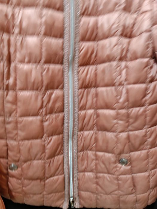 Куртка и кожаный пиджак