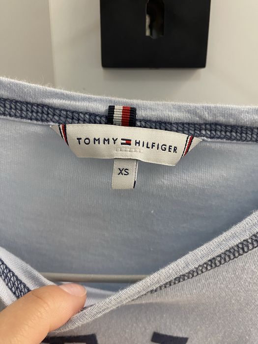 Tricouri dama Tommy Hilfiger - 2 bucati