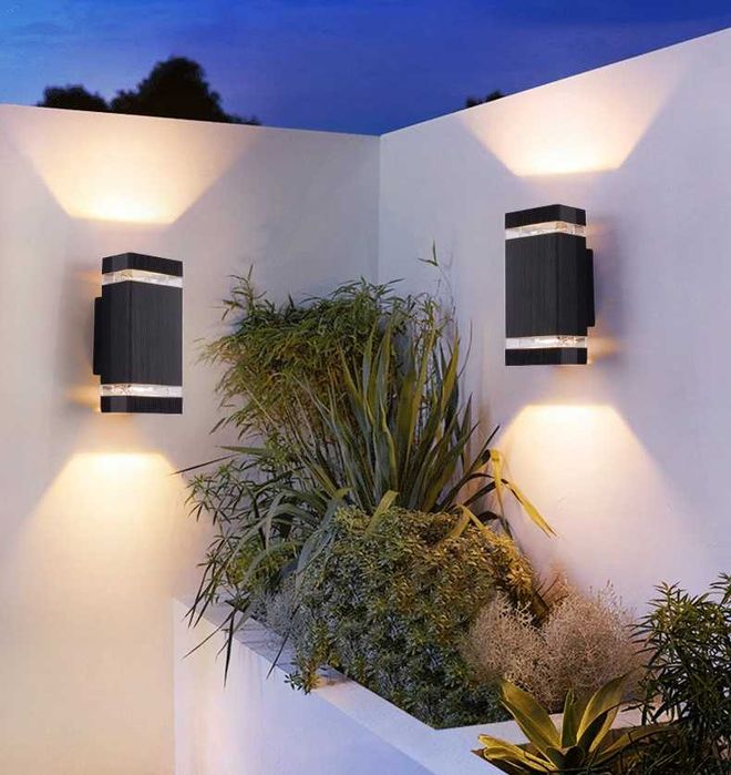 Красива екстериорна лампа за стена и фасада