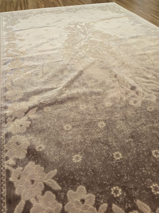 Продам тонкий ковёр