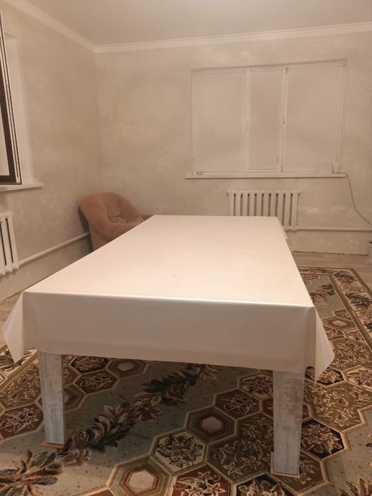 Продам стол огромный