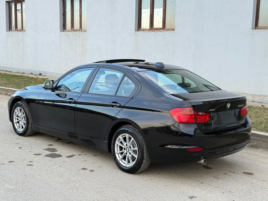 Bmw 320d f30 X-drive 4x4 seria3 automat trapă  xenon•Distributie nouă•