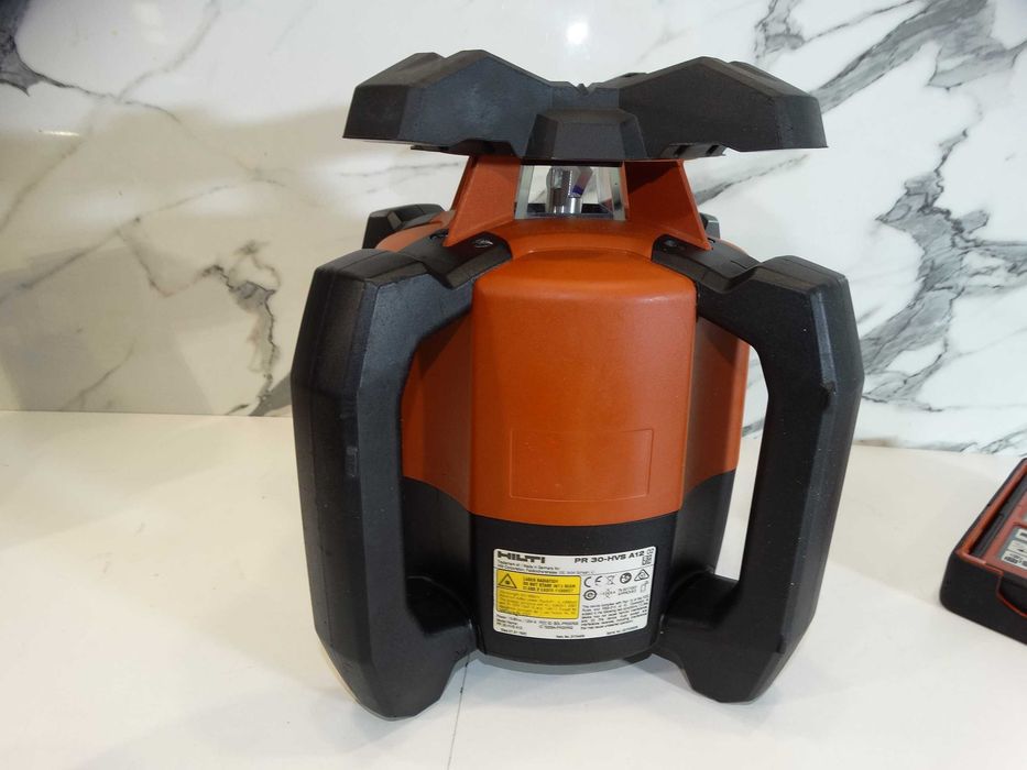 Hilti PR 30 HVS A12 - Ротационен лазерен нивелир