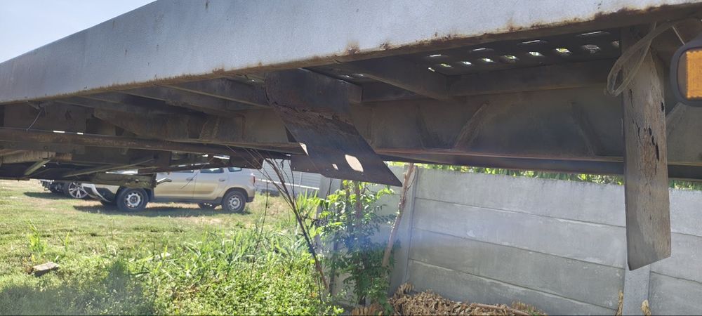 Platou platformă solid fix  iveco daily 6.5t