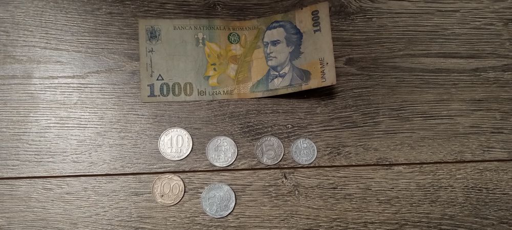 Bancnotă și monede , de vânzare