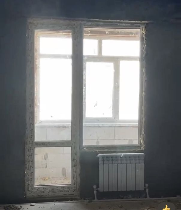 Балкон есик терезесимен