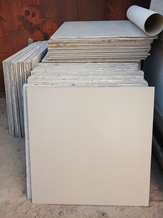 Кафел сатылады б/у