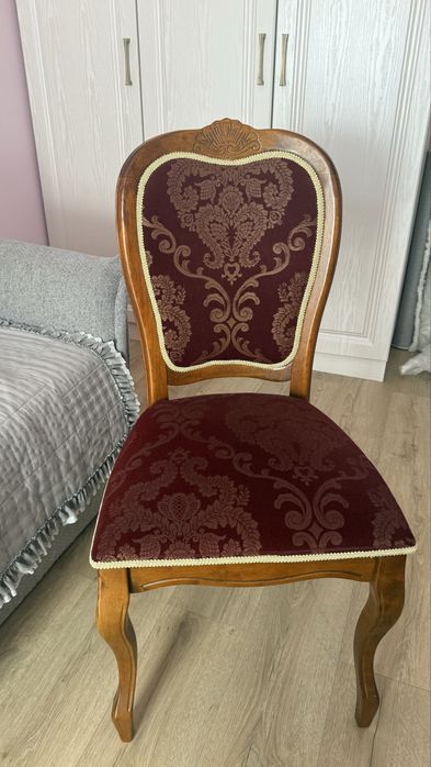 Стулья в гостиную