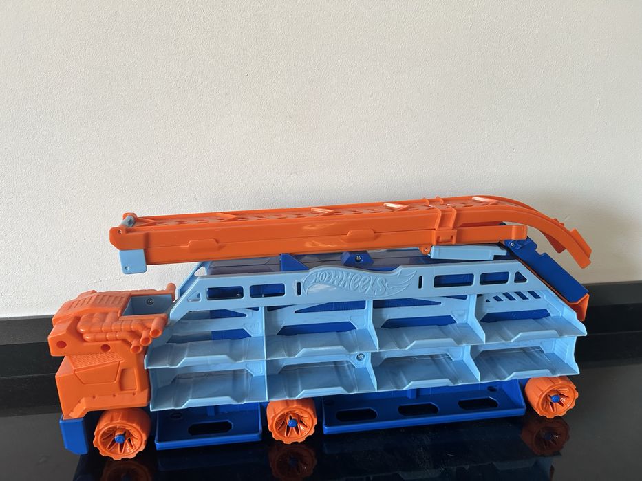 Писта Хот Уилс Hot wheels