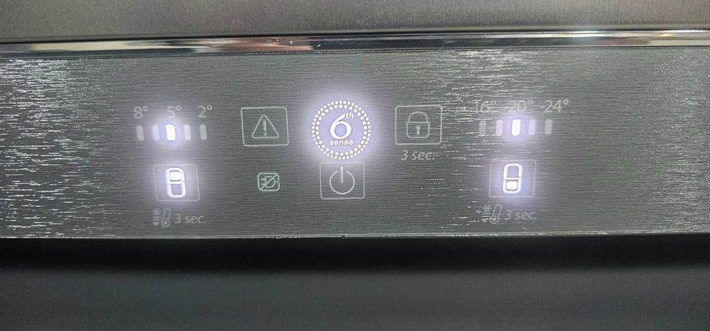 Хладилник с фризер Whirlpool B TNF 5322 OX2 - Ширина 70 см.