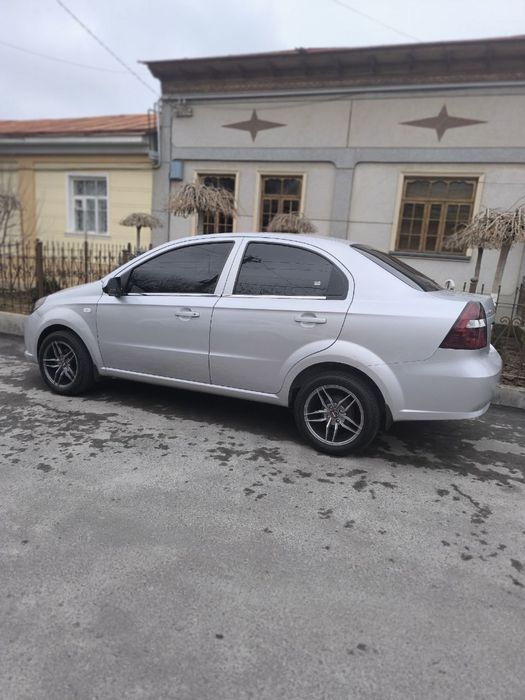 Nexia 3 sotiladi
